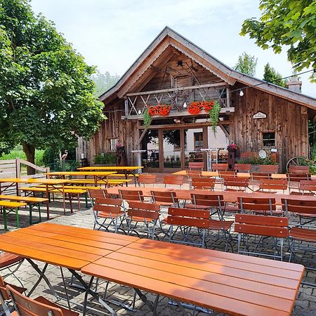 Hotel Wirtshaus Zur Bina Vilsbiburg Esterno foto