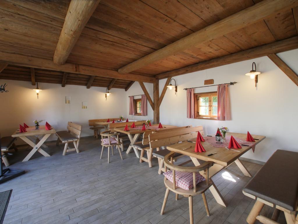 Hotel Wirtshaus Zur Bina Vilsbiburg Esterno foto