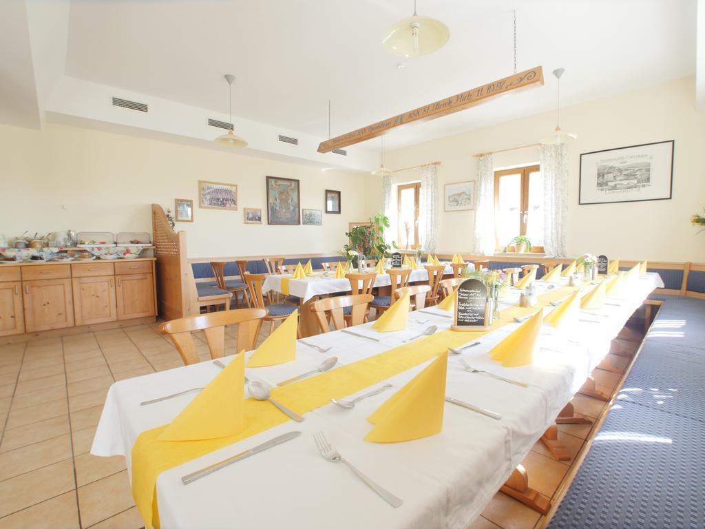 Hotel Wirtshaus Zur Bina Vilsbiburg Esterno foto